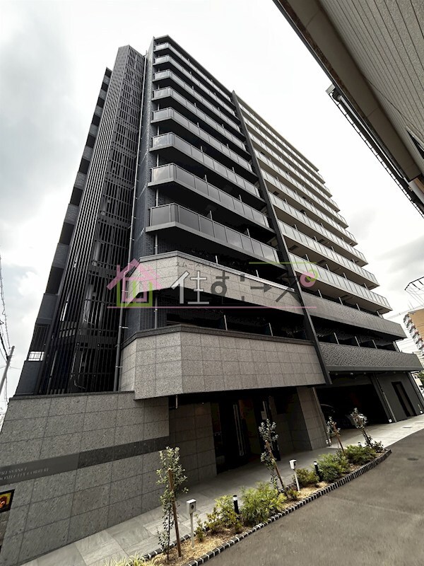 プレサンス　DOMECITY　コレーレの物件外観写真