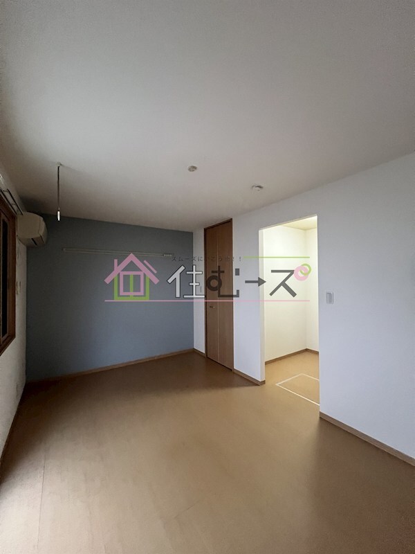 COZY岸里の物件内観写真