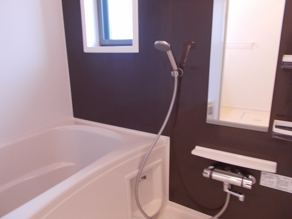 コンソラトゥールの物件内観写真