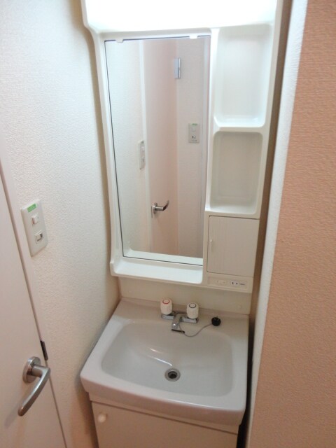 レオパレス教興寺の物件内観写真