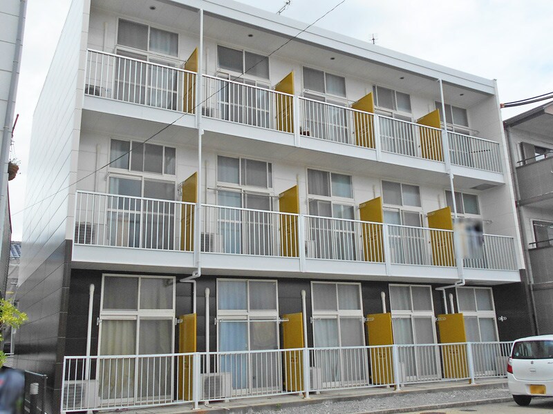 レオパレス日向の物件外観写真