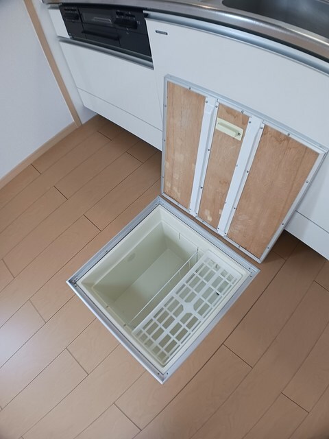 ハイツ赤坂の物件内観写真