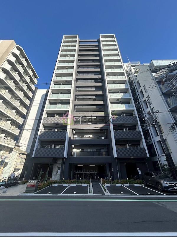 ファステート難波デラックスの物件外観写真