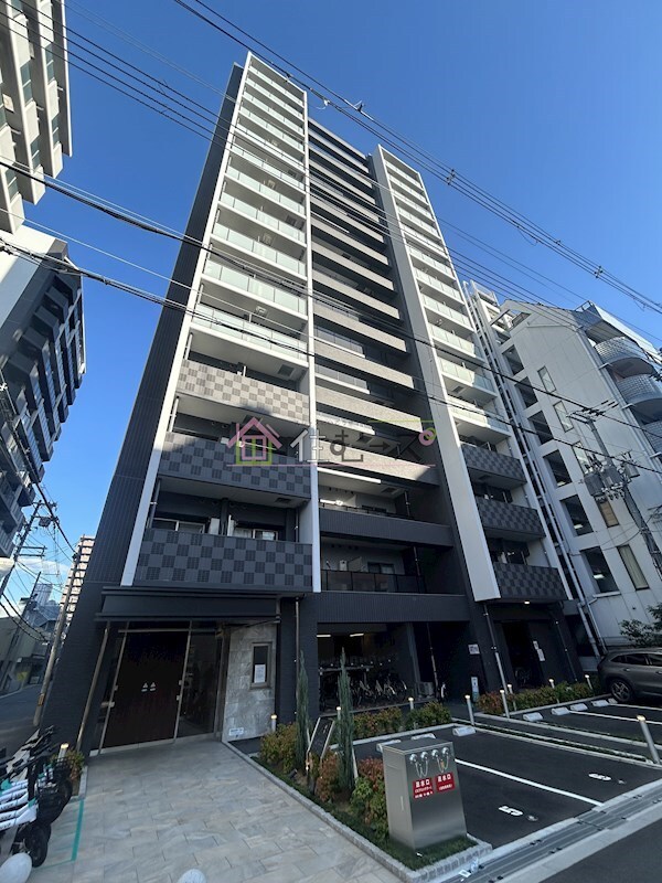 ファステート難波デラックスの物件外観写真