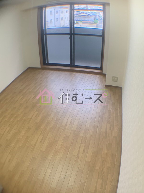 ノルデンハイム東三国IIIB棟の物件内観写真