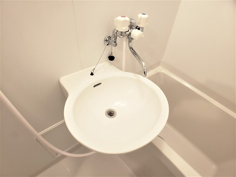 レオパレスオキツモの物件内観写真