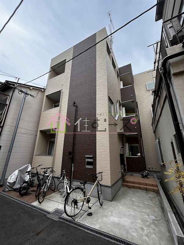 アミュゼの物件外観写真