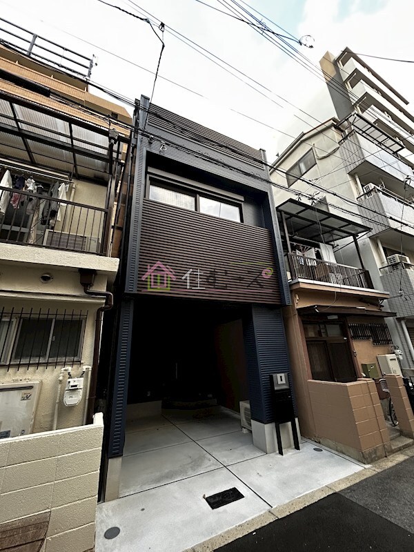 東三国５丁目貸家の物件外観写真