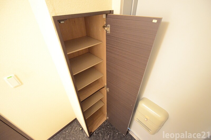 レオネクスト国分サンシャインの物件内観写真