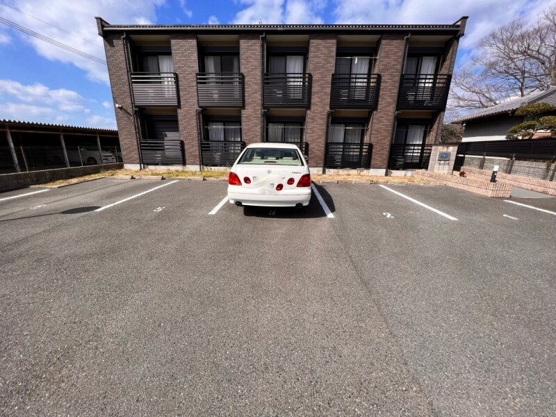 レオネクスト国分サンシャインの物件内観写真