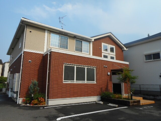 シャルマン　フルールの物件外観写真