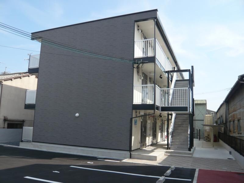 レオパレス御厨ＥＡＳＴの物件外観写真