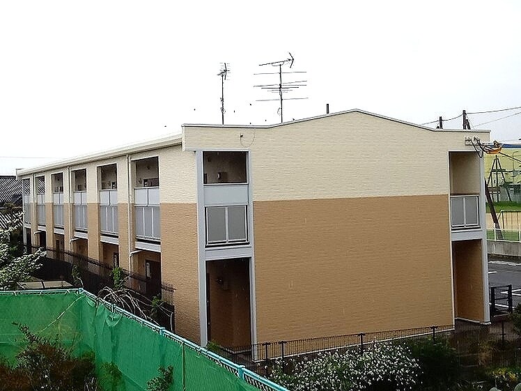 レオパレスプロスペラー新の物件外観写真