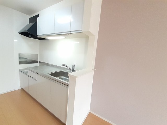 ヴィラ　サローネの物件内観写真