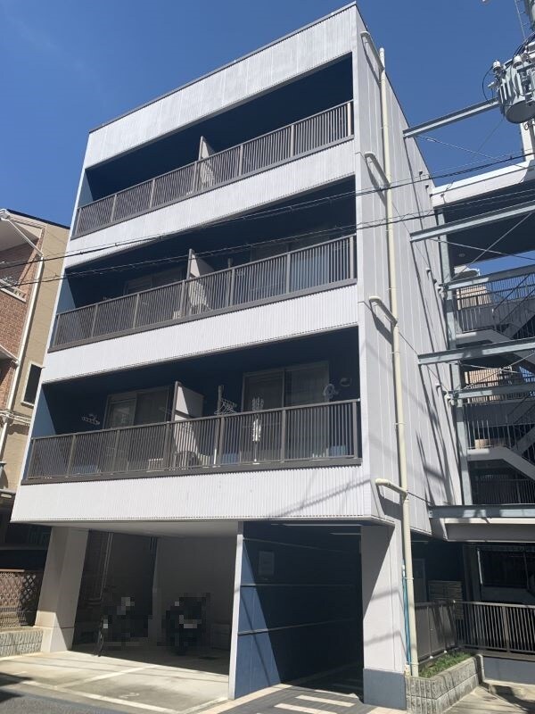 レオパレス香行苑１号の物件外観写真