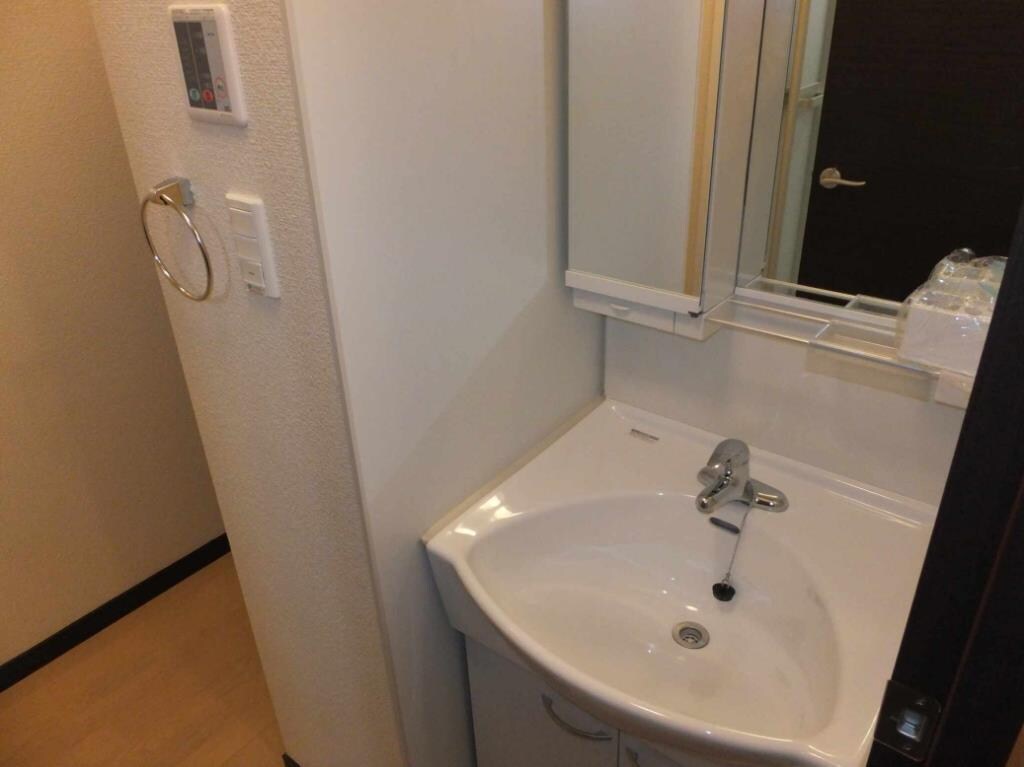 レオパレス香行苑１号の物件内観写真