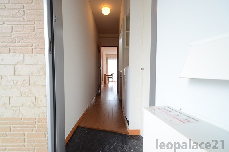 レオパレスフローラ須賀の物件内観写真