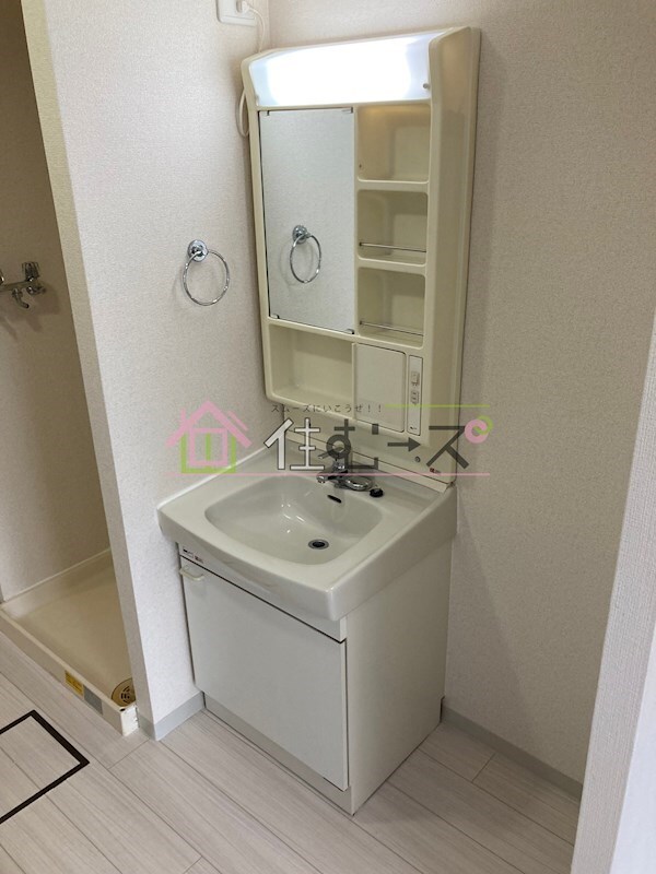 ADORERの物件内観写真