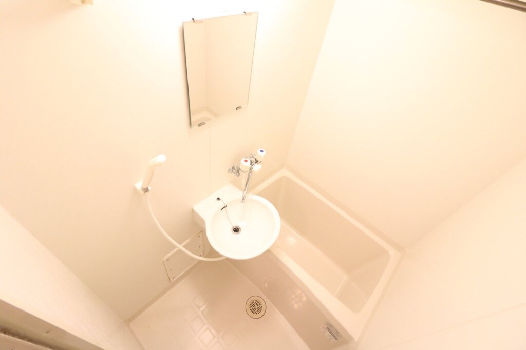 レオパレス春駒マンションの物件内観写真