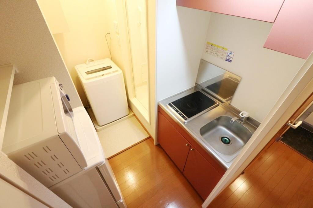 レオパレス春駒マンションの物件内観写真