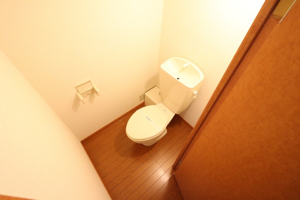 レオパレス春駒マンションの物件内観写真