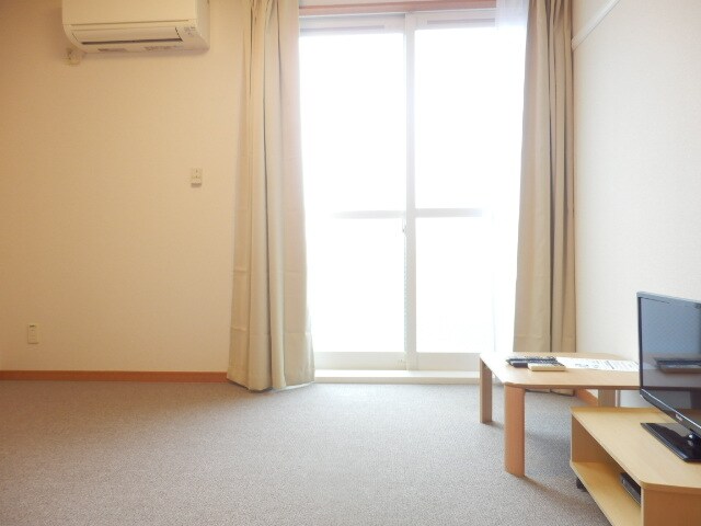 レオパレス香行苑１号の物件内観写真