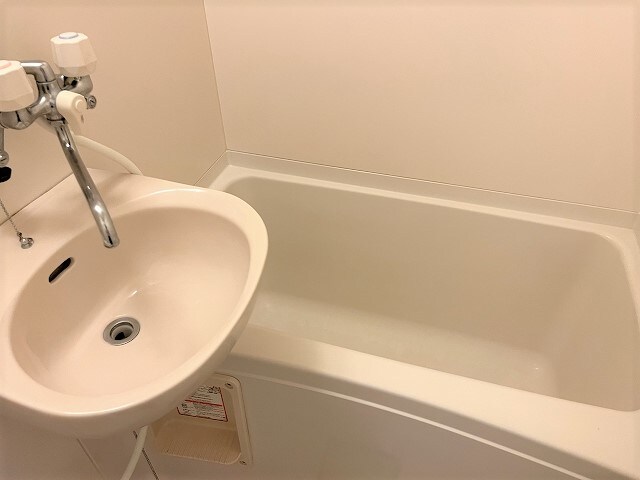 レオパレス中井町５の物件内観写真