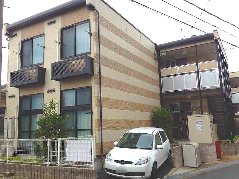 レオパレスアトレIIの物件外観写真