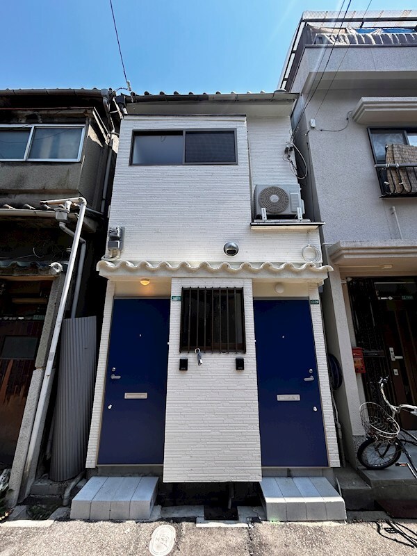 市岡2丁目　貸家の物件外観写真