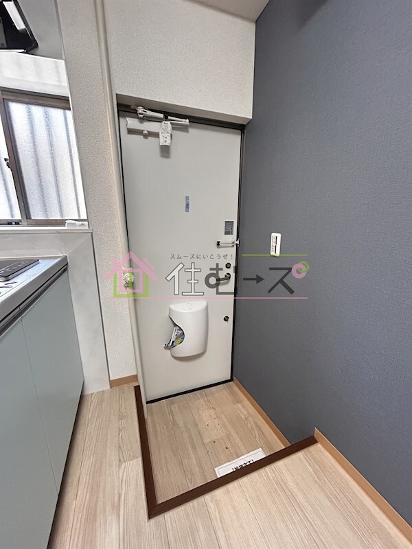 市岡2丁目　貸家の物件内観写真