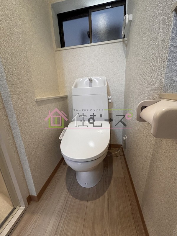 市岡2丁目　貸家の物件内観写真