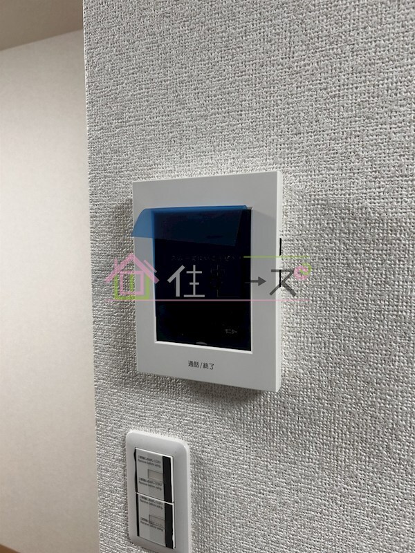 市岡2丁目　貸家の物件内観写真