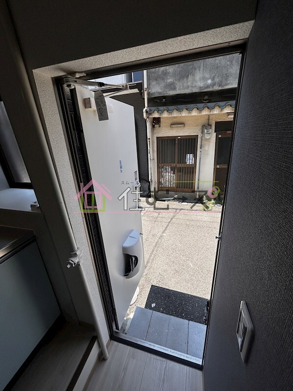 市岡2丁目　貸家の物件内観写真