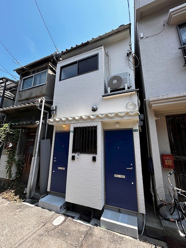 市岡2丁目　貸家の物件外観写真