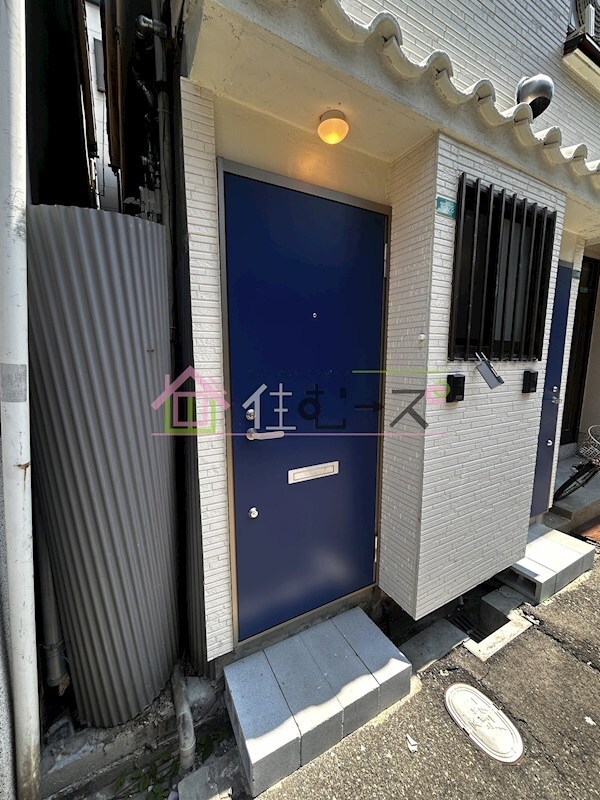 市岡2丁目　貸家の物件内観写真