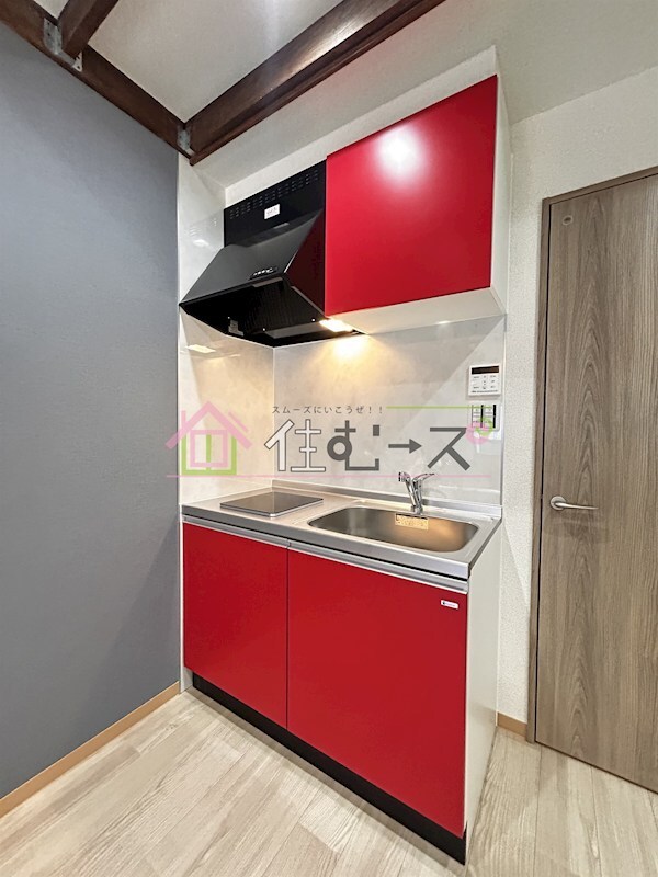 市岡2丁目　貸家の物件内観写真