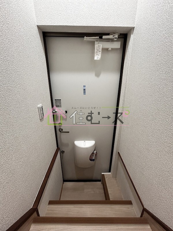 市岡2丁目　貸家の物件内観写真