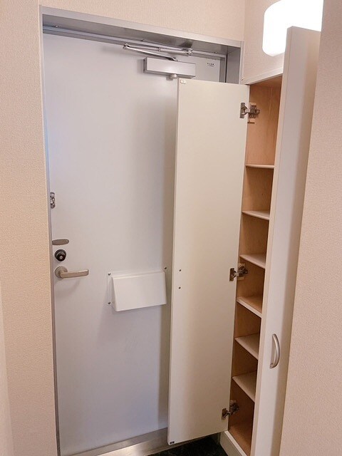 レオパレスドゥジェーム鳴尾の物件内観写真