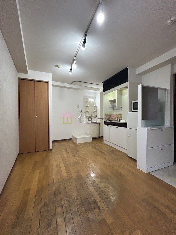 ステイタス難波の物件内観写真