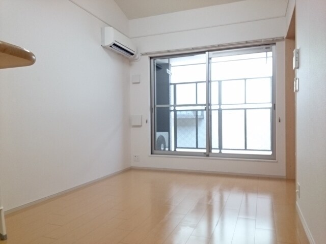 カーサ　デ　カローレの物件内観写真