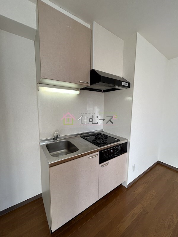 アムズコート勝山の物件内観写真