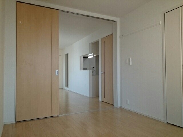 ベルメゾン・ウエストの物件内観写真