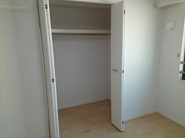 ベルメゾン・ウエストの物件内観写真