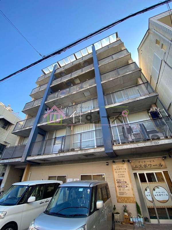 カーサマニエラの物件外観写真