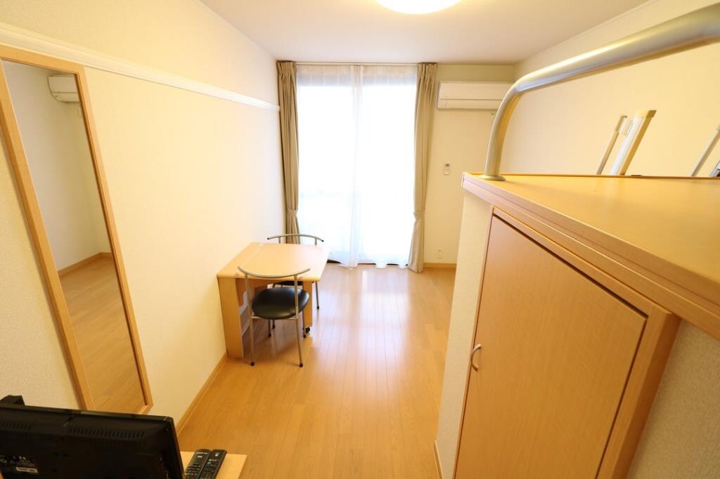 レオパレスハウス香里ヶ丘の物件内観写真