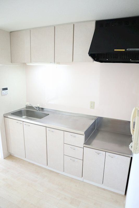 メゾンプチチェリーの物件内観写真