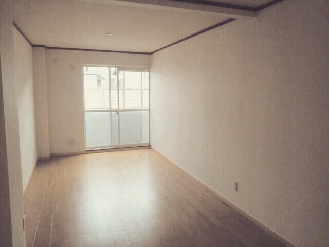 ベル・コーポ・デヌシＡの物件内観写真