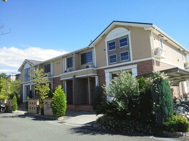 ウェリナの物件外観写真