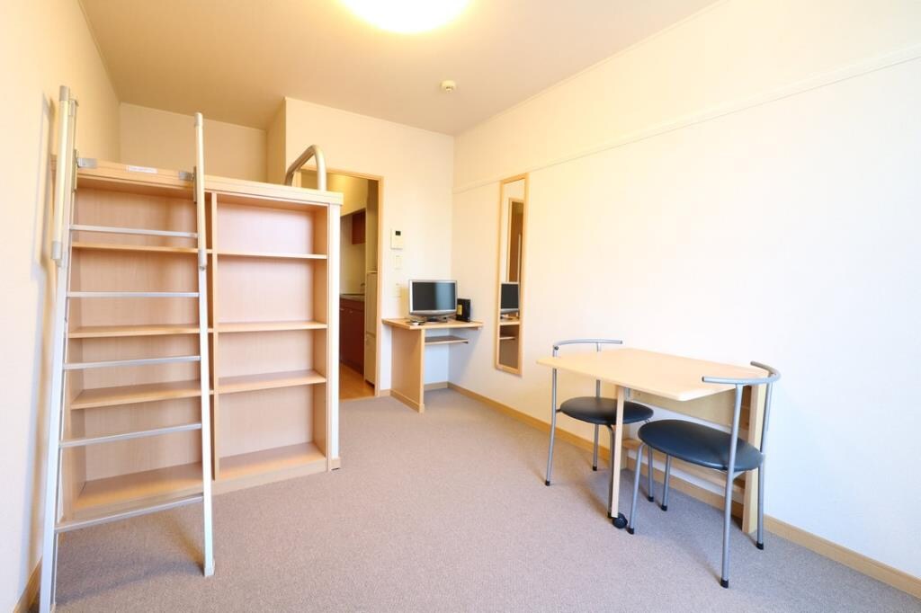 レオパレスハウス香里ヶ丘の物件内観写真