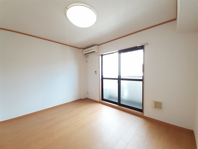 カンタービレの物件内観写真